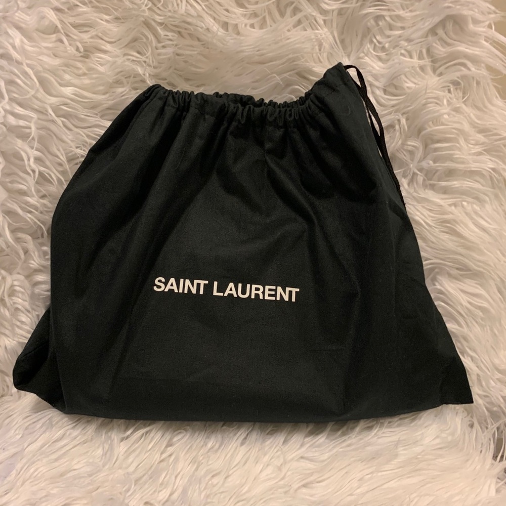 Saint Laurent croc bag,Limited edition (Authentic) comes with its certificate - Picture 2 of 13